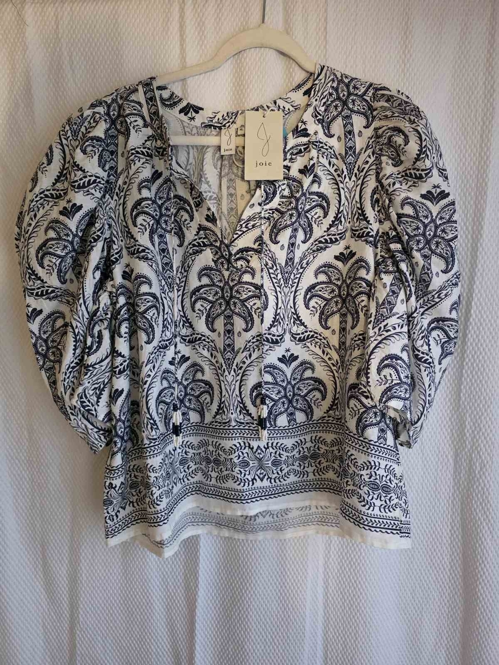 Joie White Blouse with Navy Botanical Print and Puff Sleeves  Linen Size XL